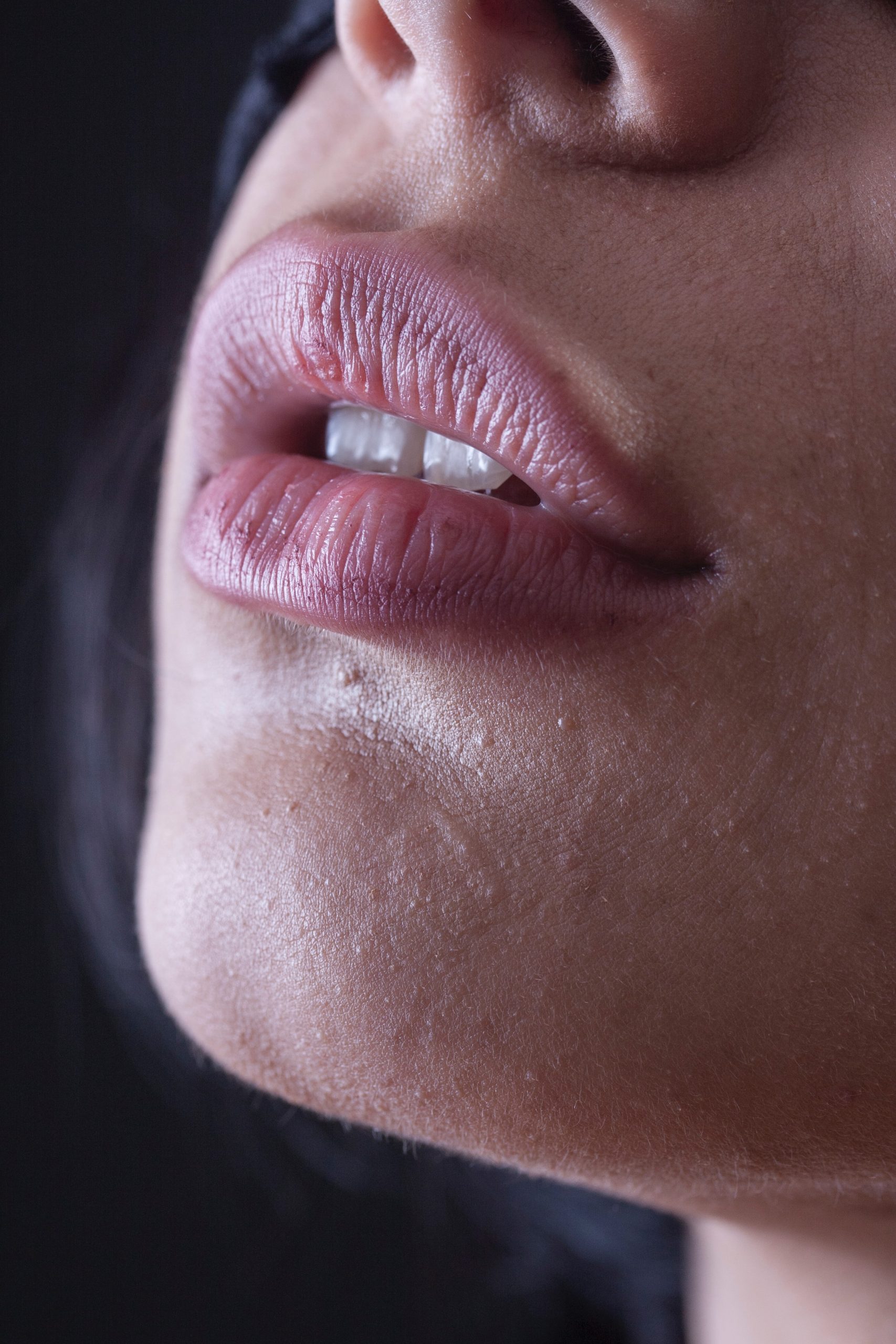 woman's mouth, achtsame Stimme, Stimme, Sprechen
Quelle : Unsplash / Engin Akyurt